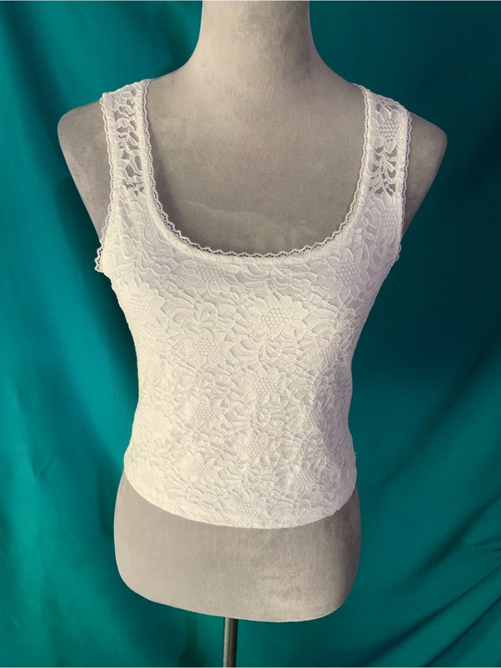 White Lace Tank Top with Cropped Silhouette, Floral Lace and Scoop Neckline